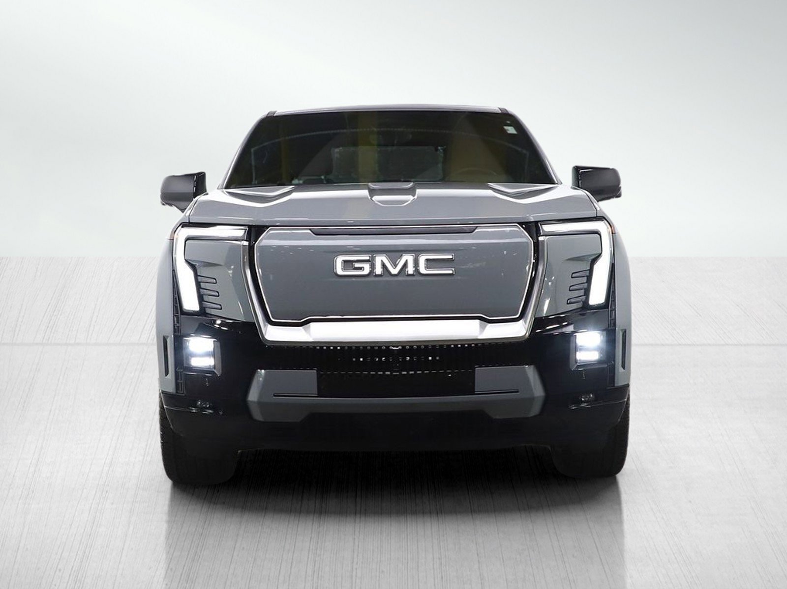 Used 2025 GMC Sierra EV Denali image 8