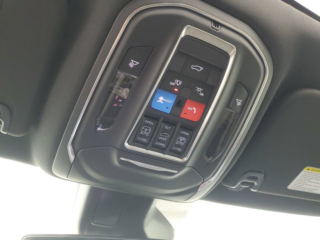New 2026 Jeep Grand Wagoneer L Limited AWD/4WD image 23