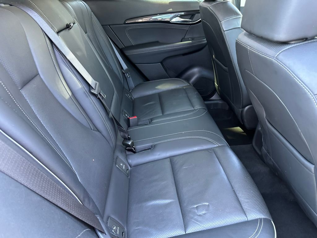 Certified 2023 Buick Envision Essence image 25