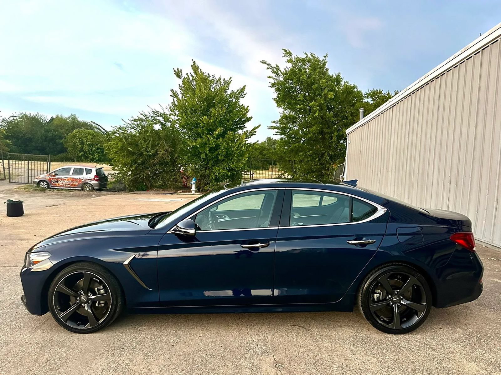 Used 2019 Genesis G70 2.0T Advanced w/ Sport Package RWD image 3