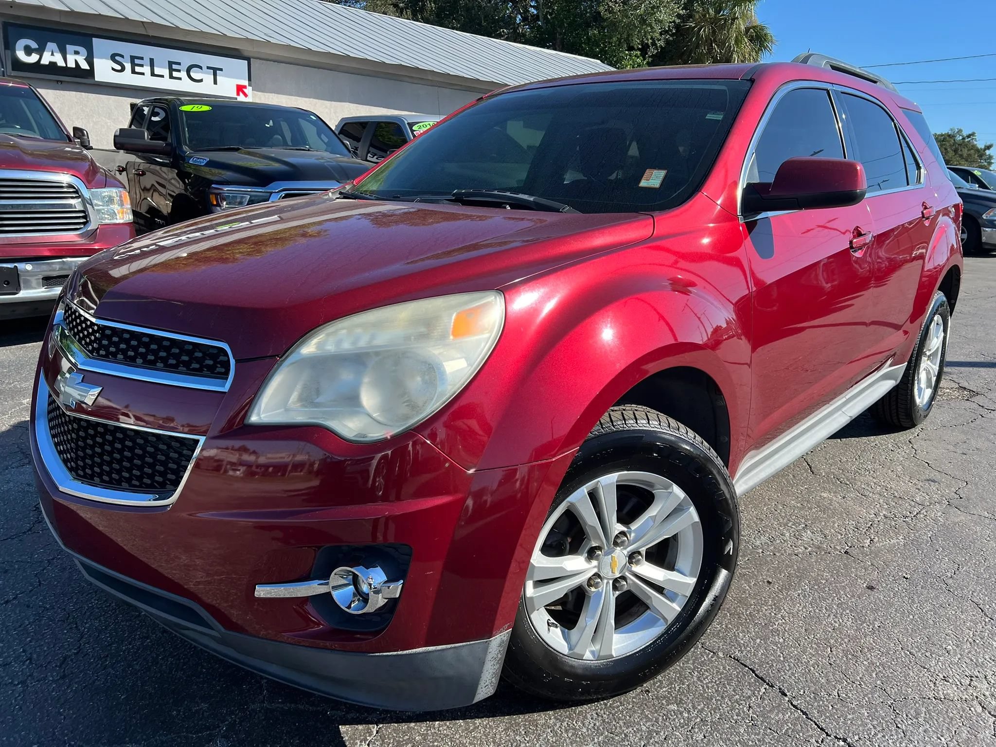 Used 2011 Chevrolet Equinox LT FWD image 1