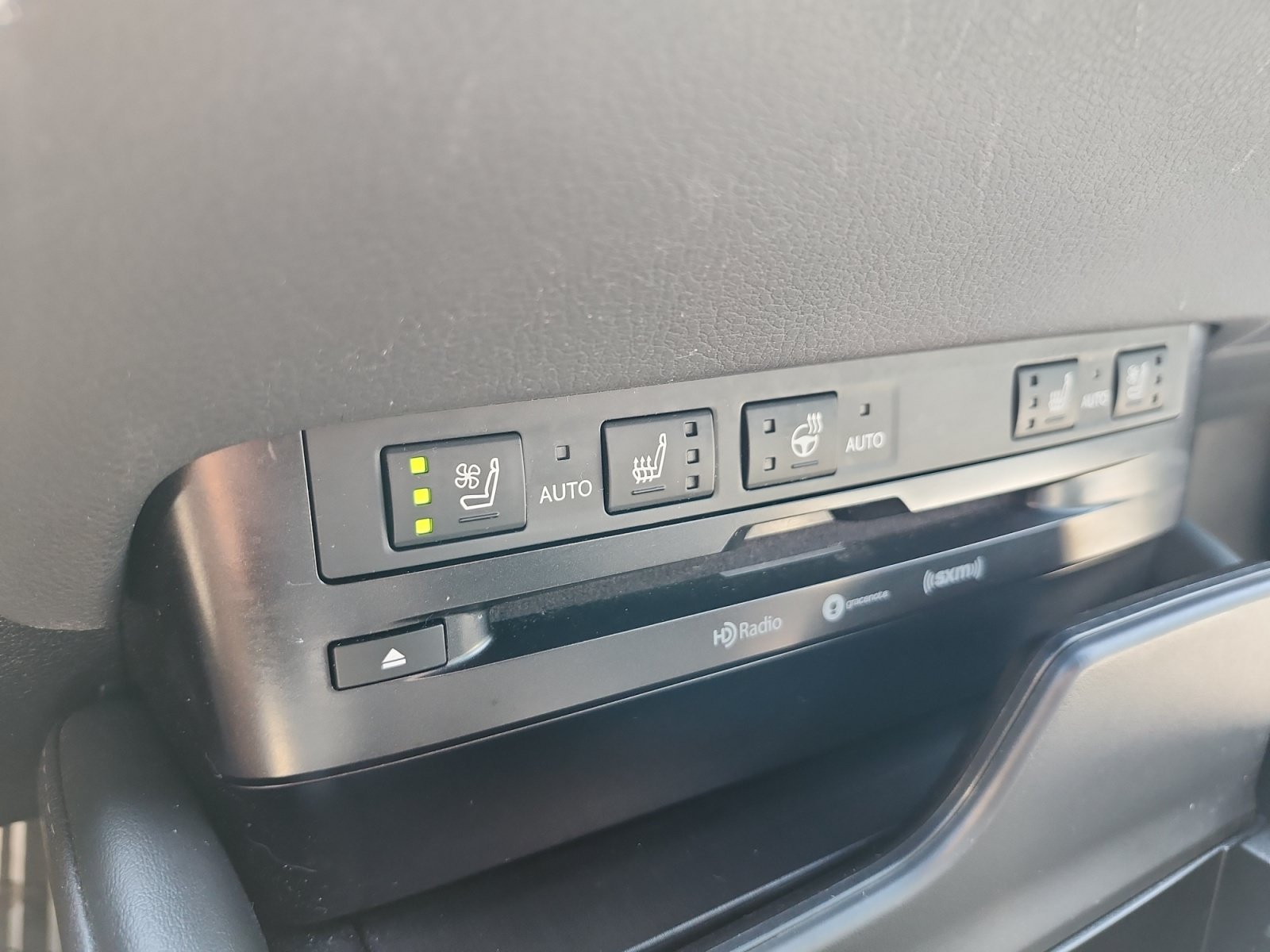 Used 2021 Lexus ES 350 F Sport w/ Special Edition FWD image 23