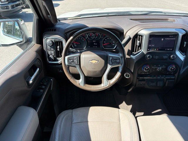 Used 2020 Chevrolet Silverado 1500 LTZ AWD/4WD image 13