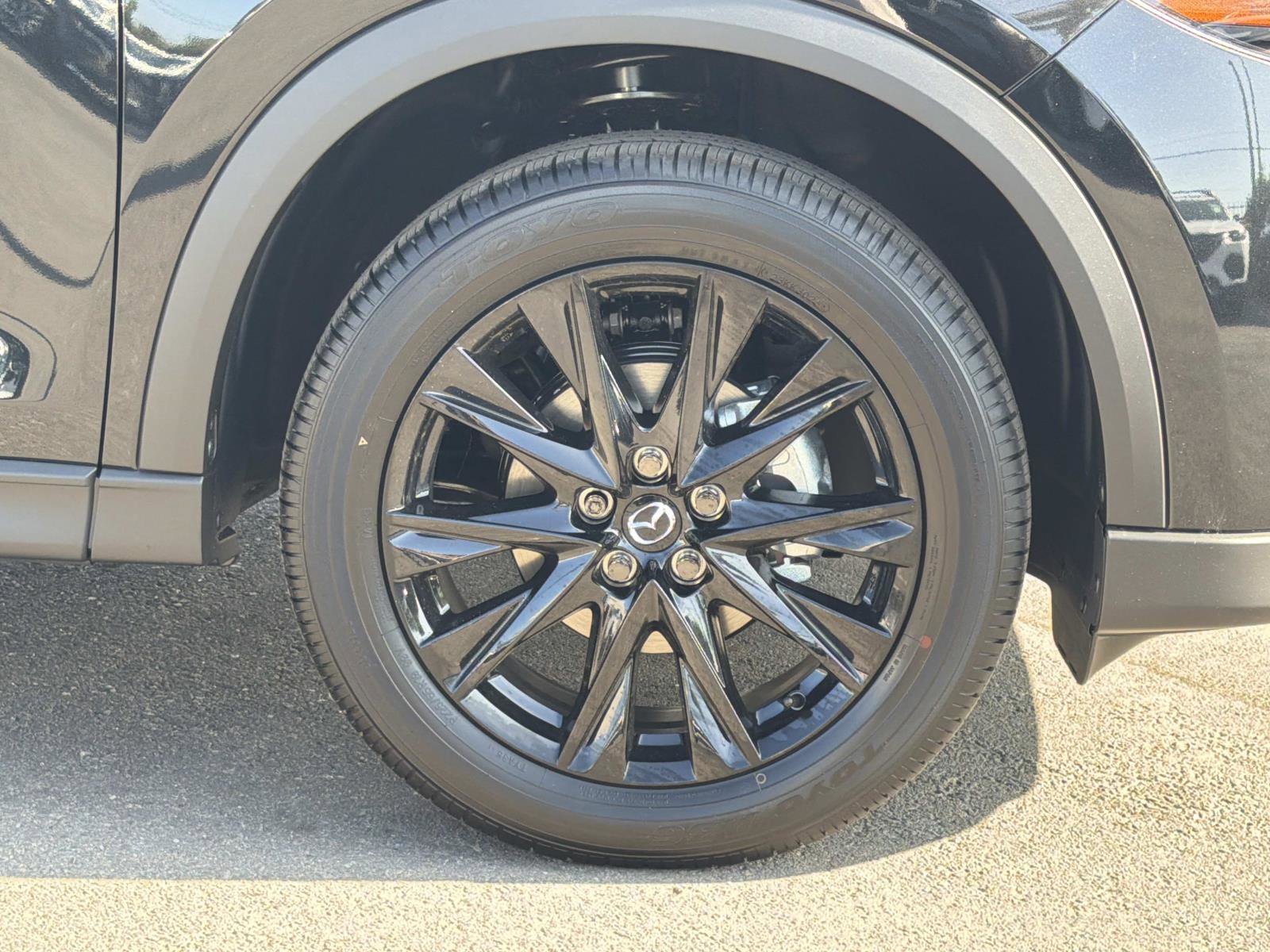 New 2025 MAZDA CX-5 Carbon Edition image 29