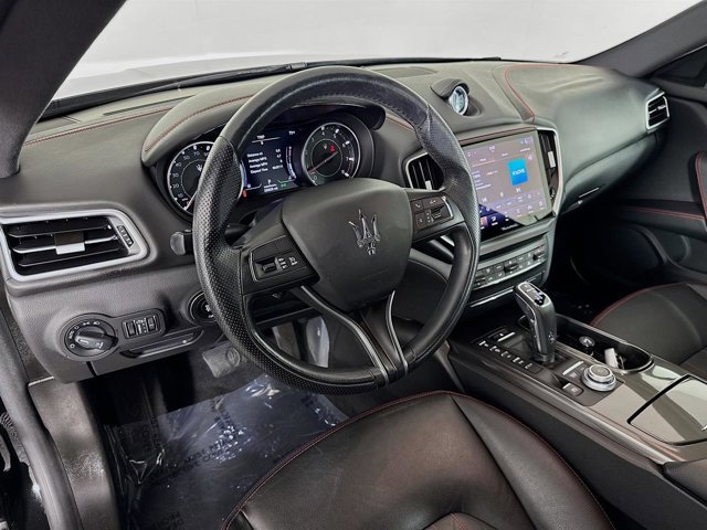 Used 2021 Maserati Ghibli S image 9