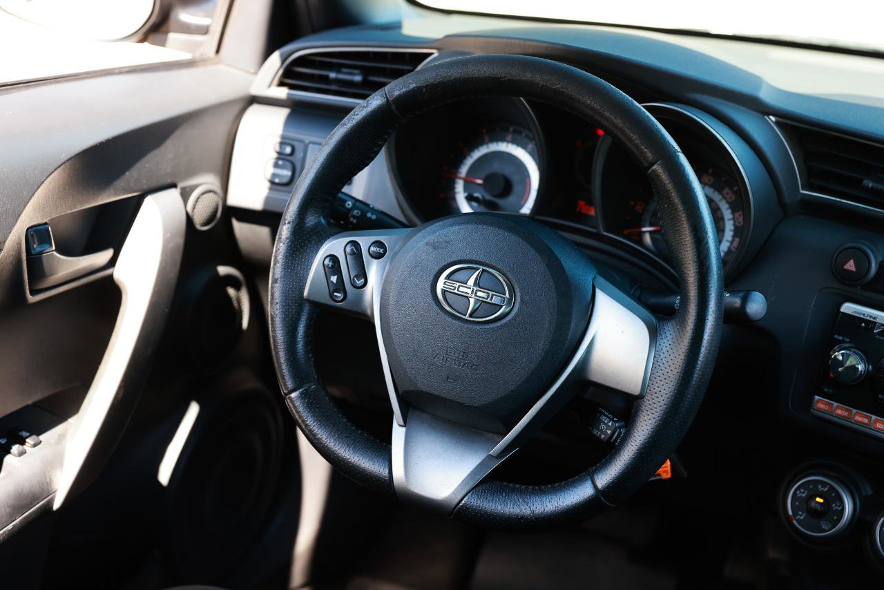 Used 2011 Scion tC FWD image 24