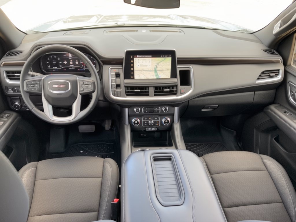 Used 2023 GMC Yukon SLE RWD image 17
