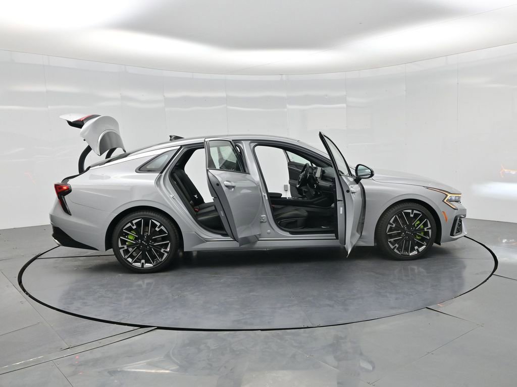 New 2026 Kia K5 GT FWD image 3