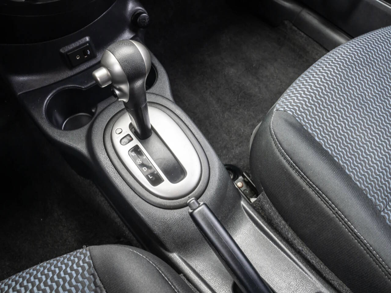 Used 2017 Nissan Versa Note SV image 27