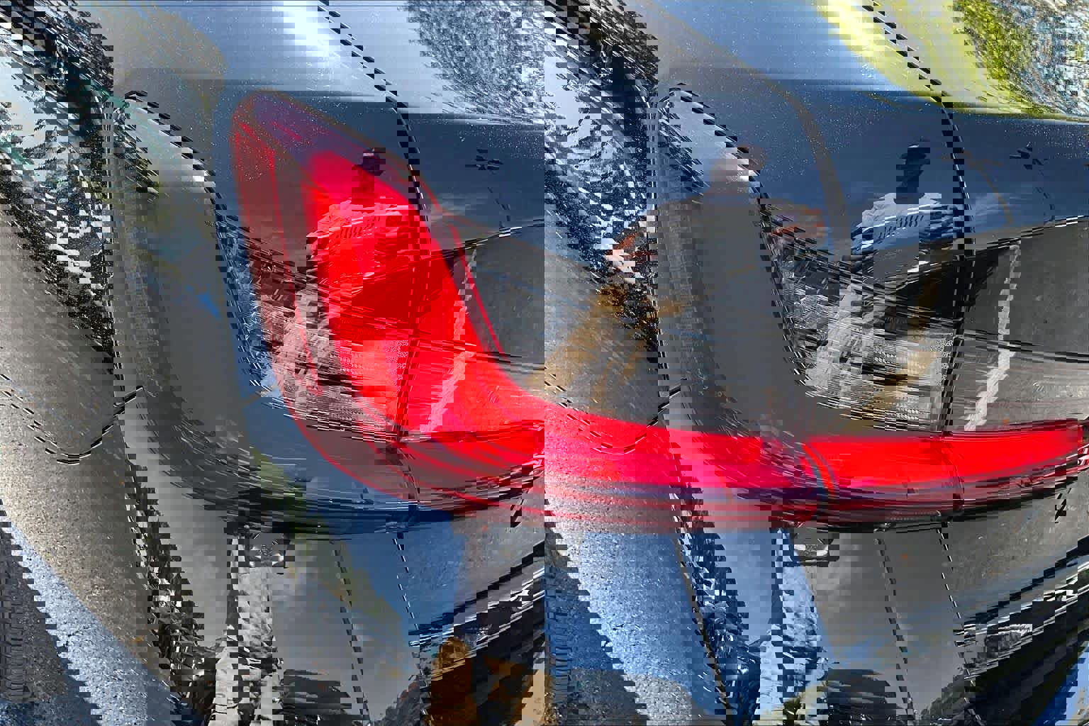 Certified 2025 BMW 330i Sedan w/ Convenience Package image 29