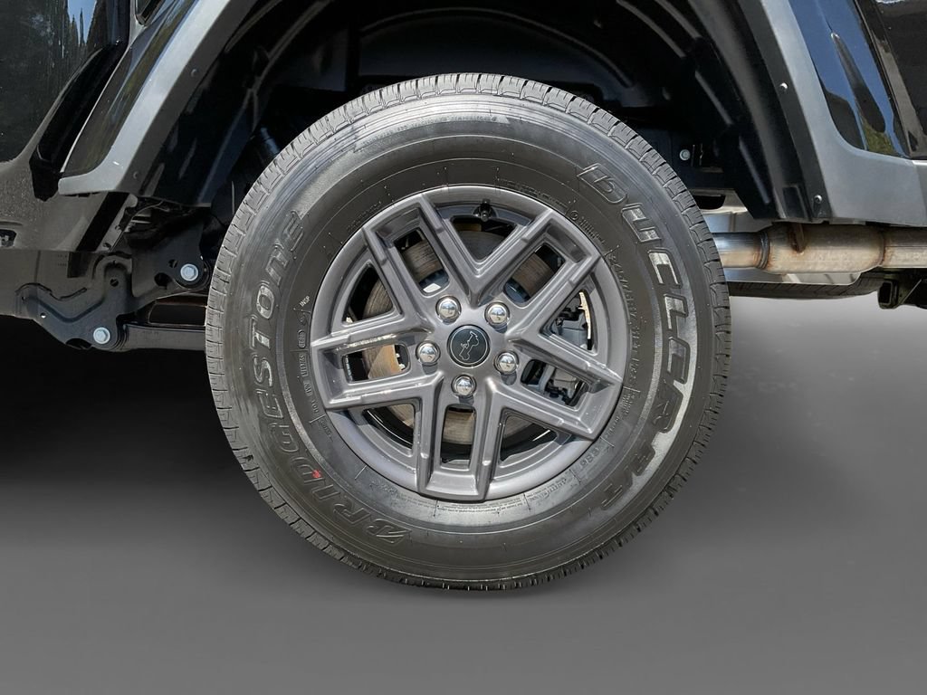 New 2025 Jeep Gladiator Sport AWD/4WD image 10