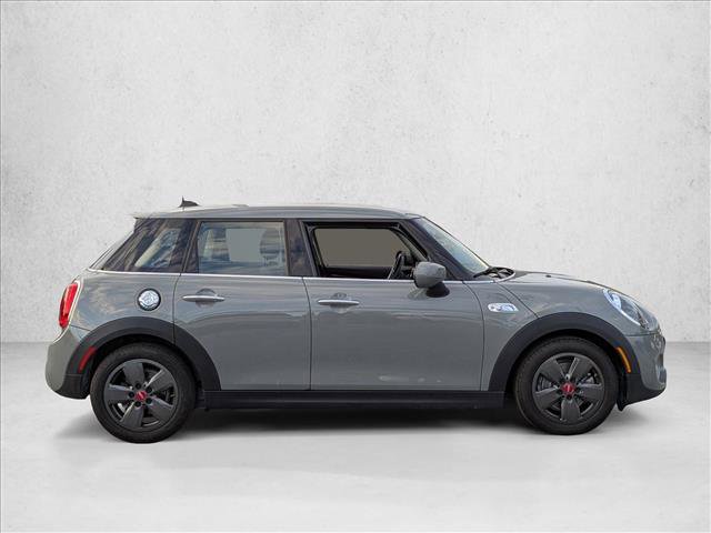 Used 2021 MINI Cooper S image 4