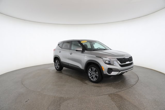 Used 2021 Kia Seltos LX image 27