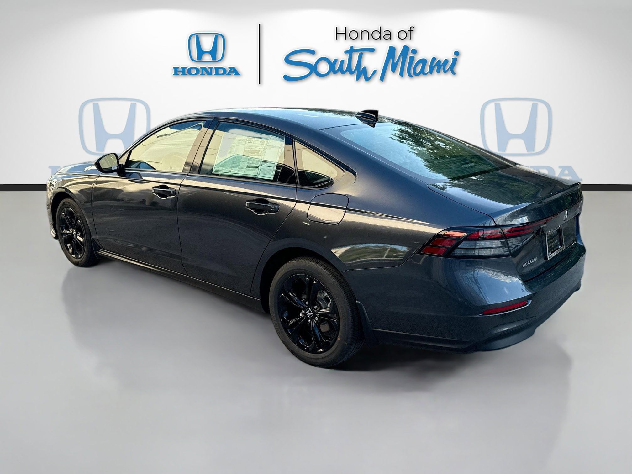 New 2025 Honda Accord SE image 4