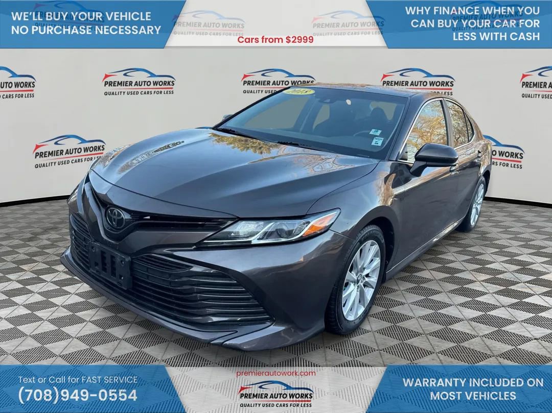 Used 2018 Toyota Camry LE image 1