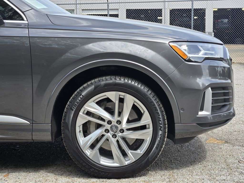 Used 2020 Audi Q7 2.0T Premium Plus w/ Premium Plus Package image 13