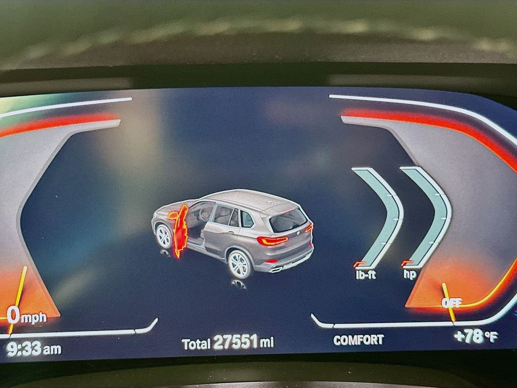 Used 2023 BMW X5 xDrive40i w/ Premium Package image 11