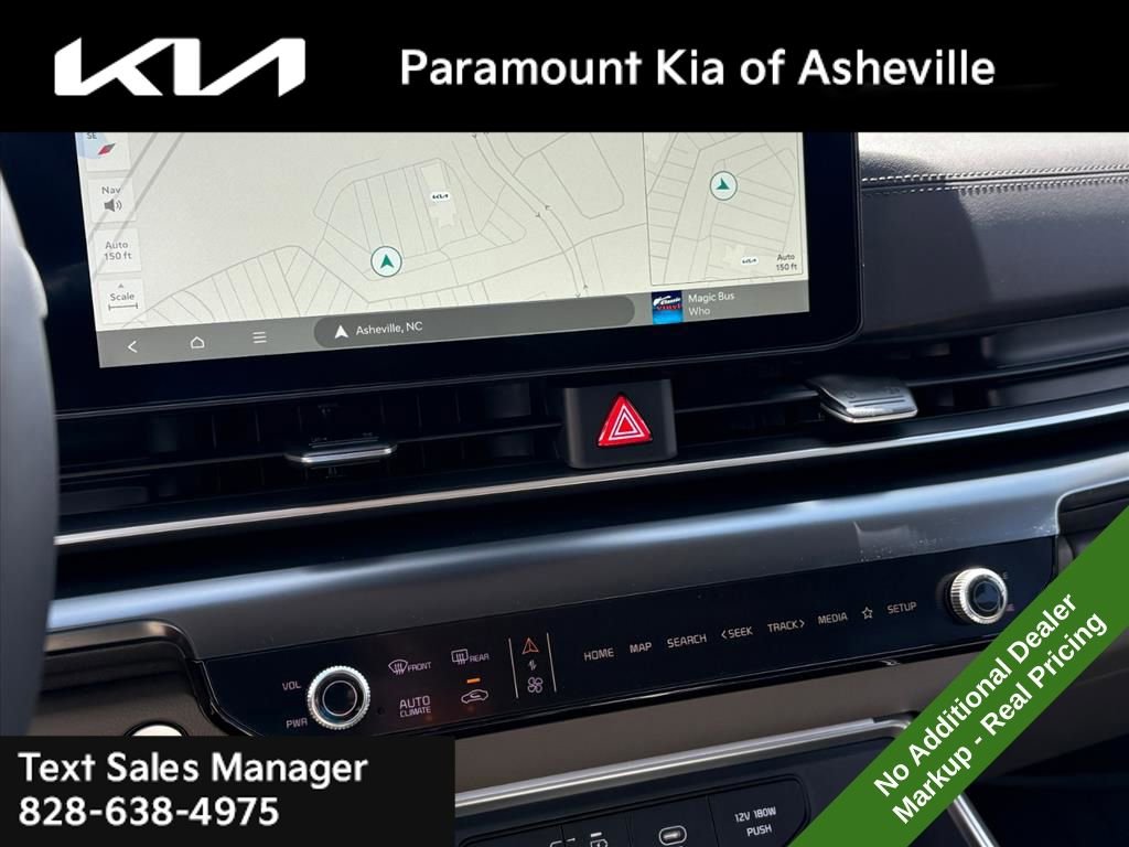 New 2026 Kia Carnival FWD image 9