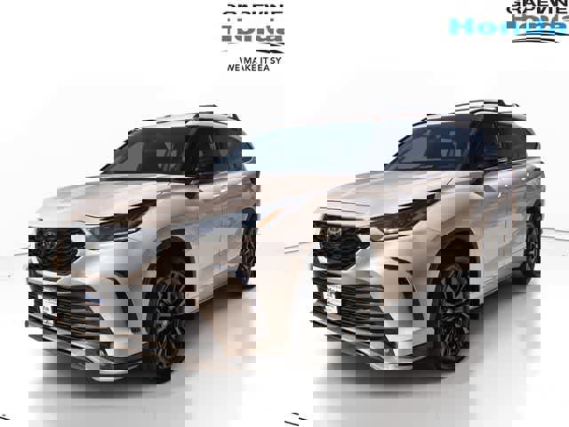 Used 2024 Toyota Highlander XSE FWD image 1