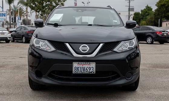Used 2019 Nissan Rogue Sport SV FWD image 6