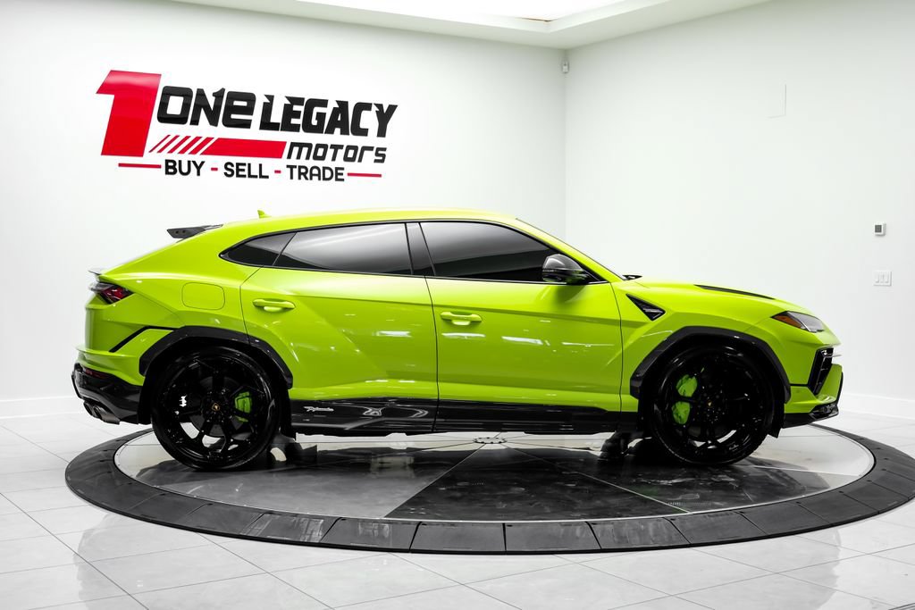 Used 2023 Lamborghini Urus Performante AWD/4WD image 5