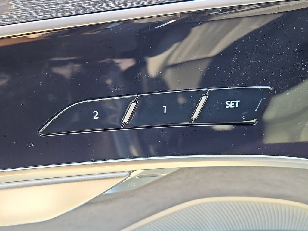 New 2026 Audi A8 L 3.0T AWD/4WD image 14