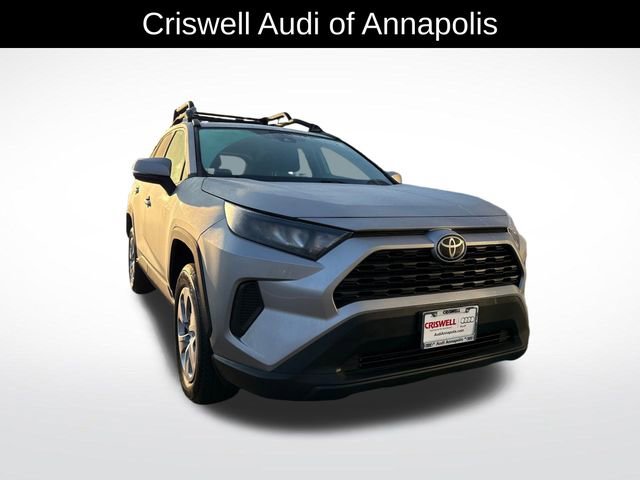 Used 2021 Toyota RAV4 LE image 9