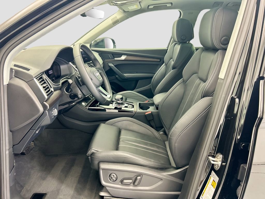 Certified 2023 Audi Q5 2.0T Premium Plus w/ Premium Plus Package image 18