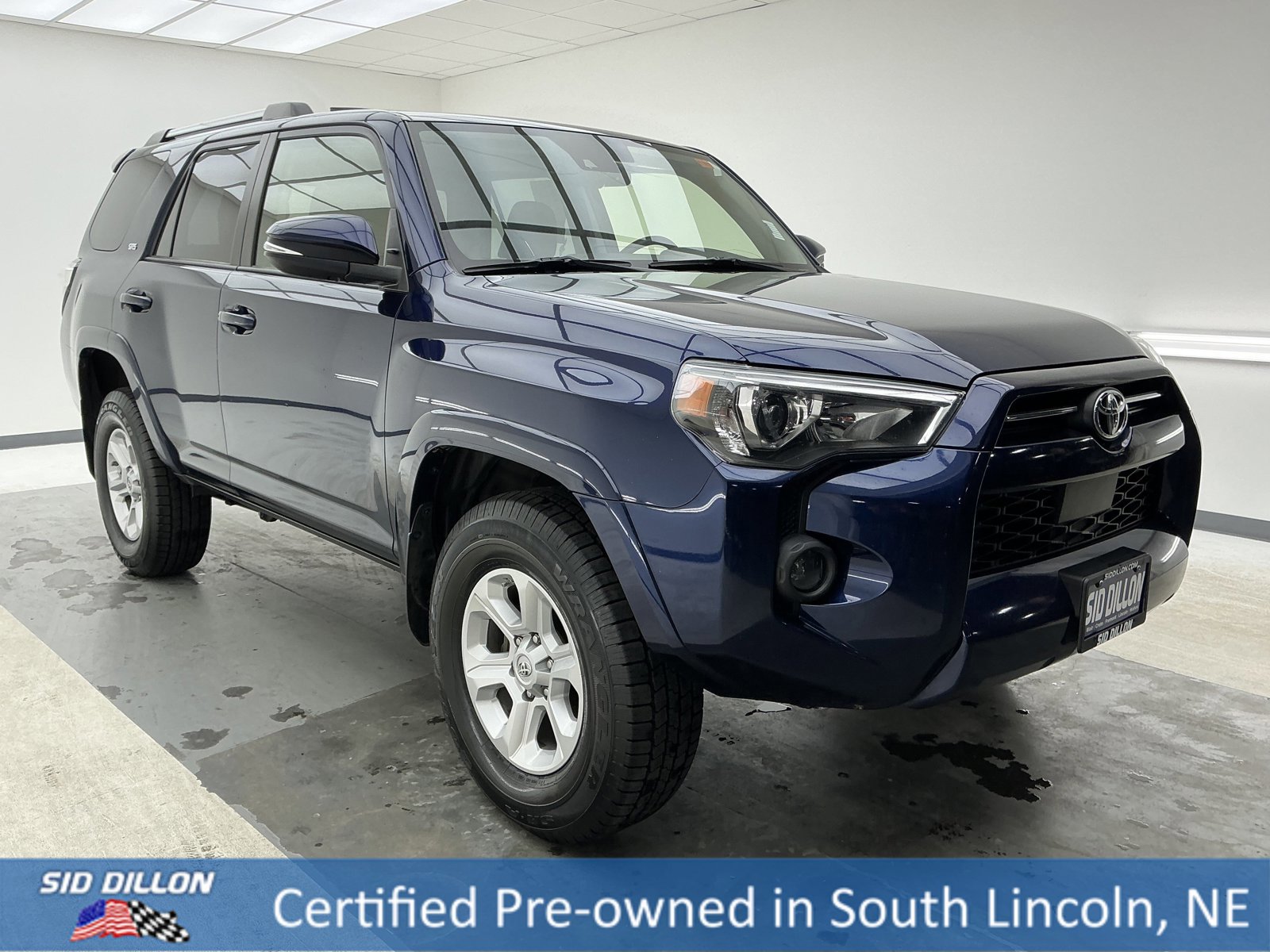 Used 2021 Toyota 4Runner SR5 Premium w/ Moonroof Package image 3