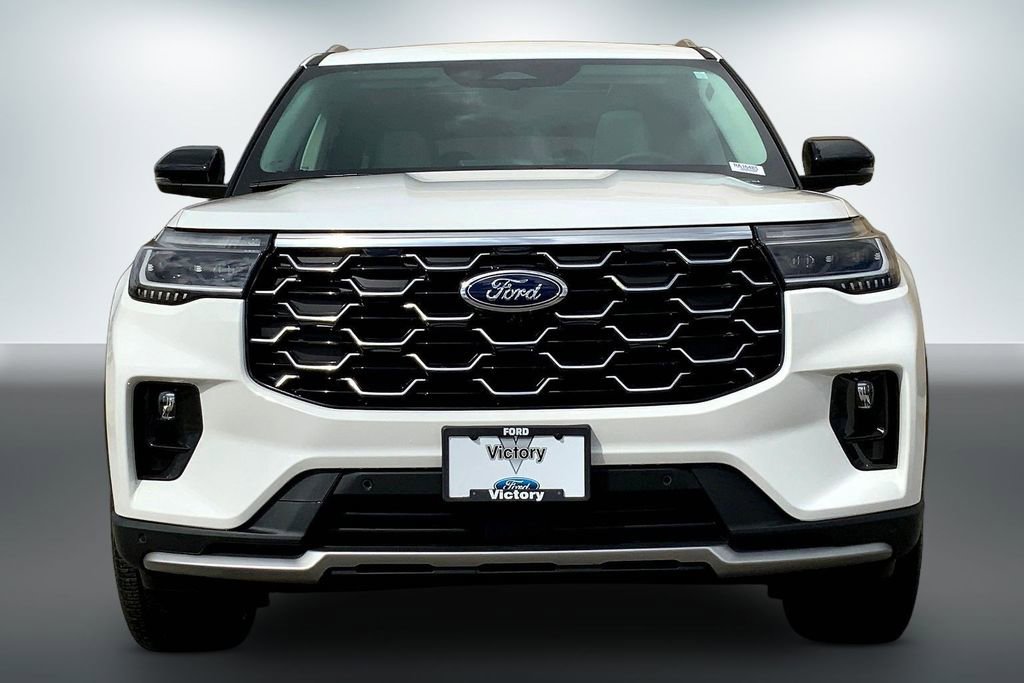 Used 2026 Ford Explorer Platinum w/ LUX Leather Package AWD/4WD image 3