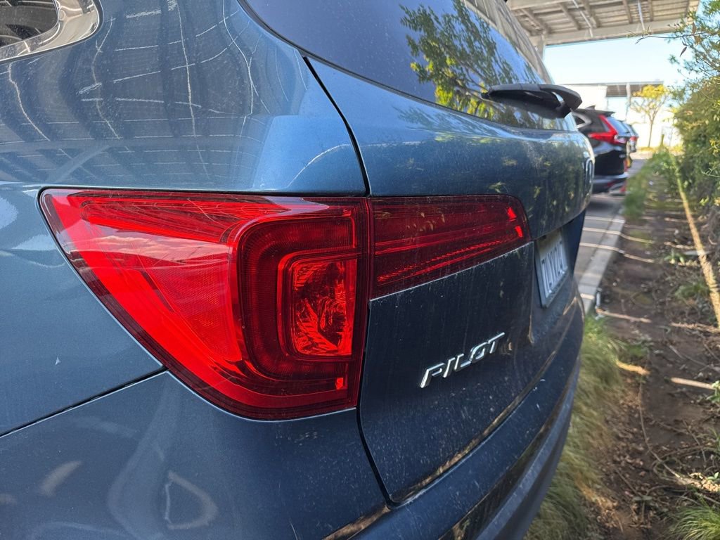 Used 2016 Honda Pilot EX image 20