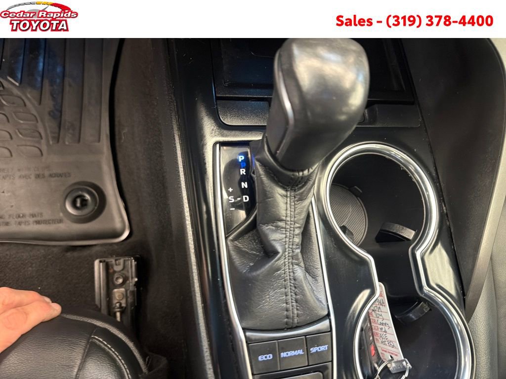 Certified 2019 Toyota Camry XSE image 25