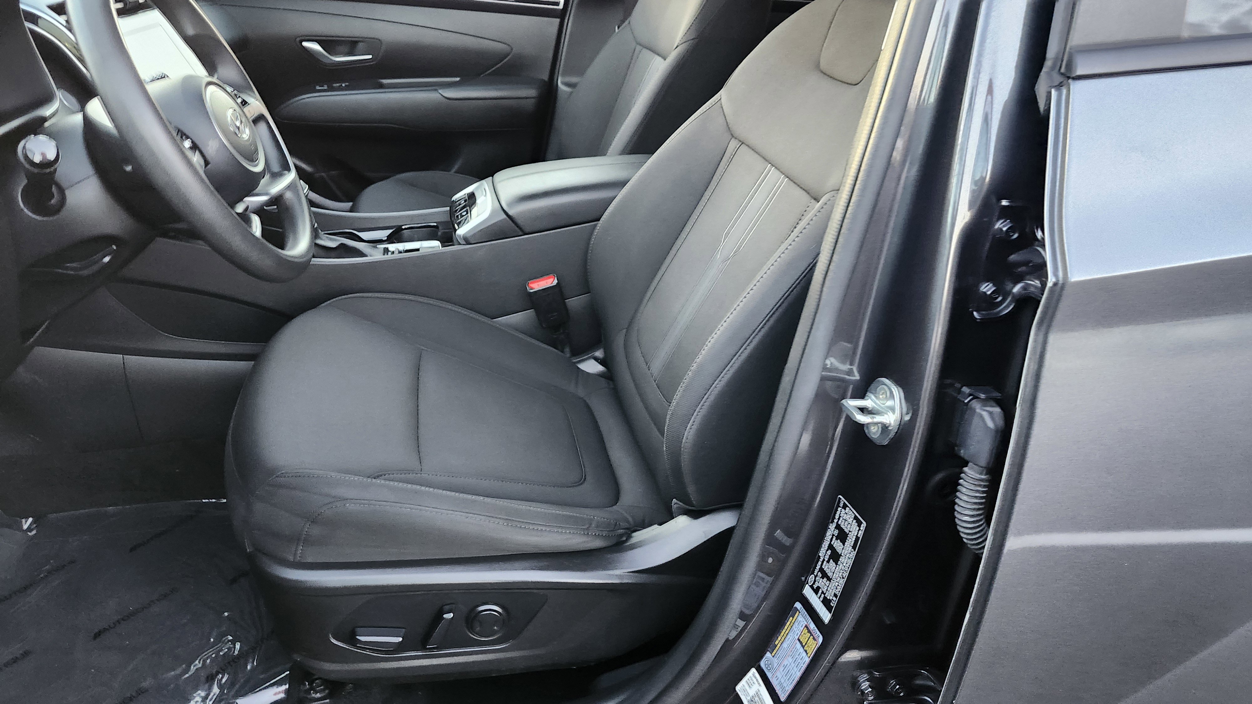 Used 2023 Hyundai Tucson SEL image 18