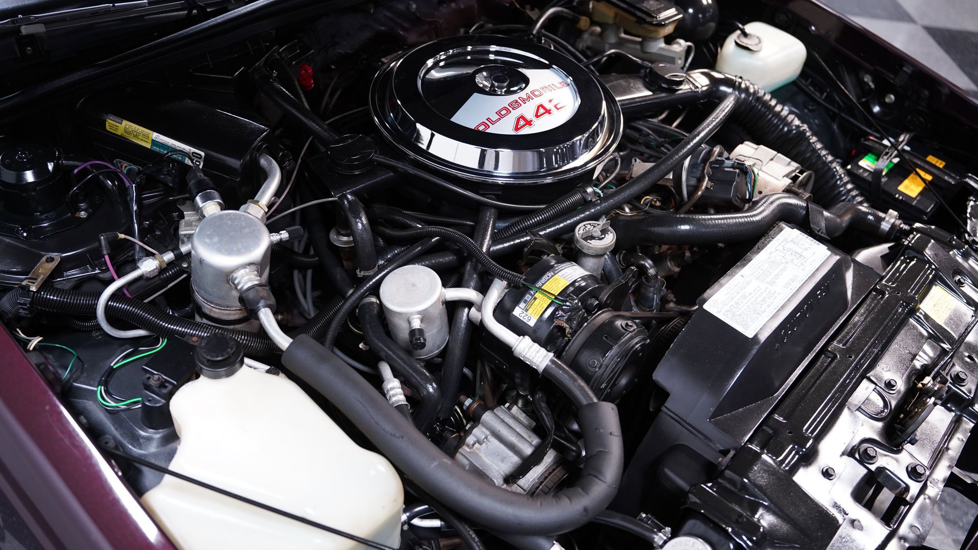 Used 1987 Oldsmobile Cutlass Supreme Salon image 29