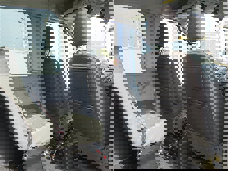 Used 2018 Ford Transit 150 XLT image 13