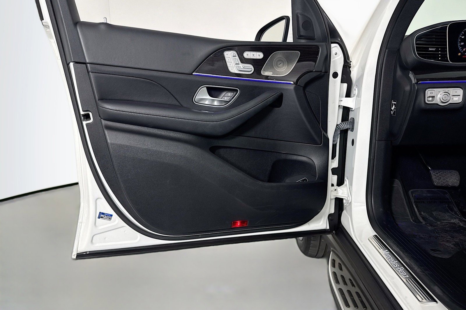 Used 2022 Mercedes-Benz GLE 350 4MATIC w/ 3rd Row Seat Package image 22