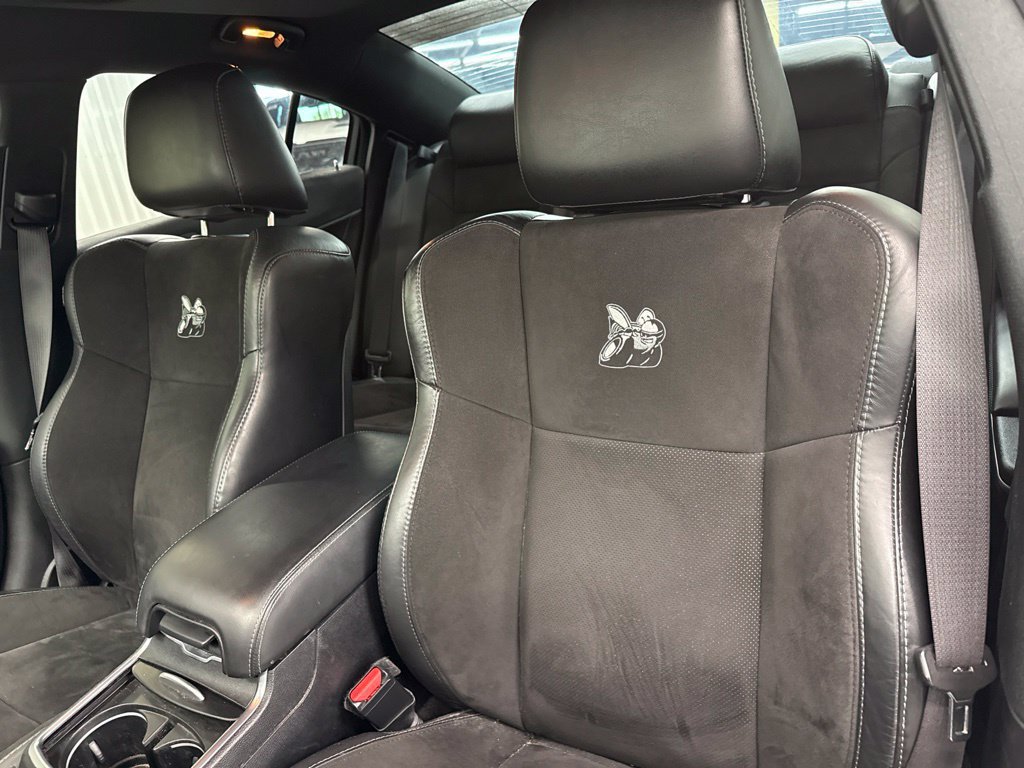 Used 2018 Dodge Charger R/T Scat Pack RWD image 19