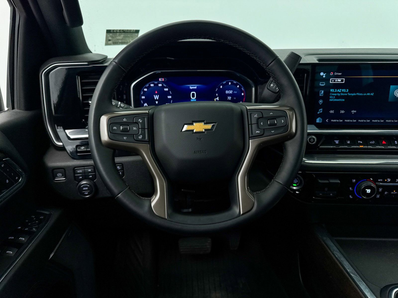 Used 2024 Chevrolet Silverado 2500 High Country w/ High Country Premium Package image 16