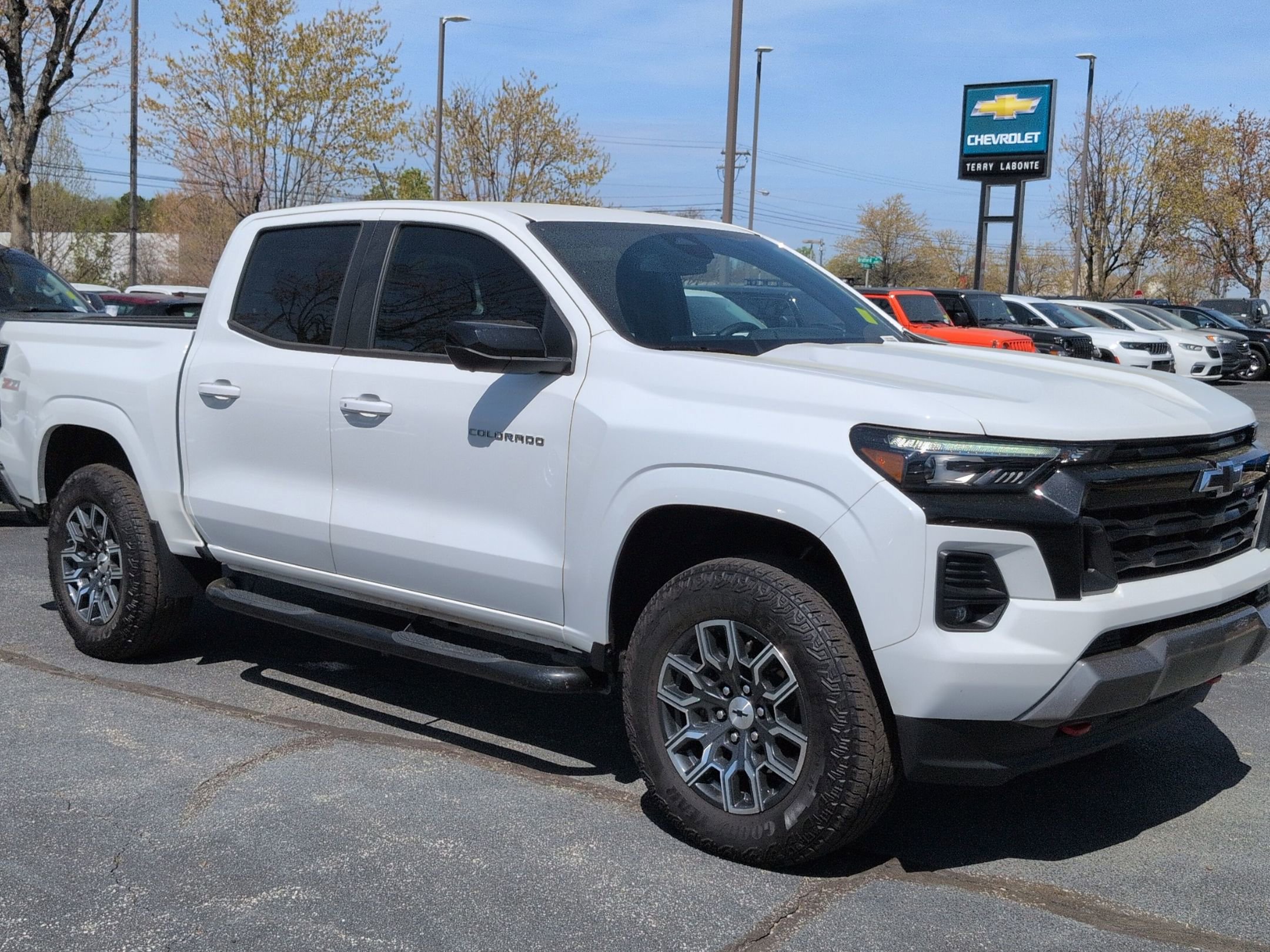 Certified 2024 Chevrolet Colorado Z71 w/ Z71 Convenience Package 2 video 2