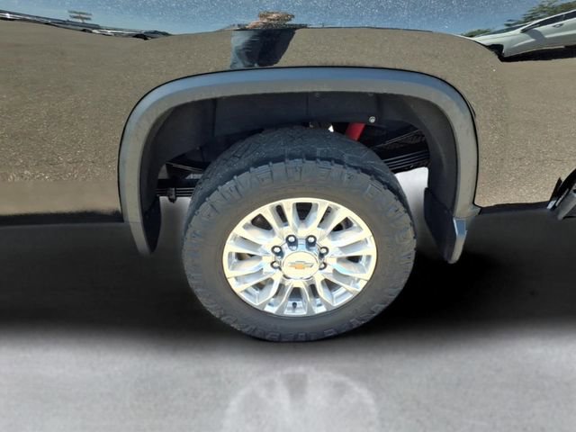 Used 2022 Chevrolet Silverado 3500 High Country w/ Safety Package II AWD/4WD image 21