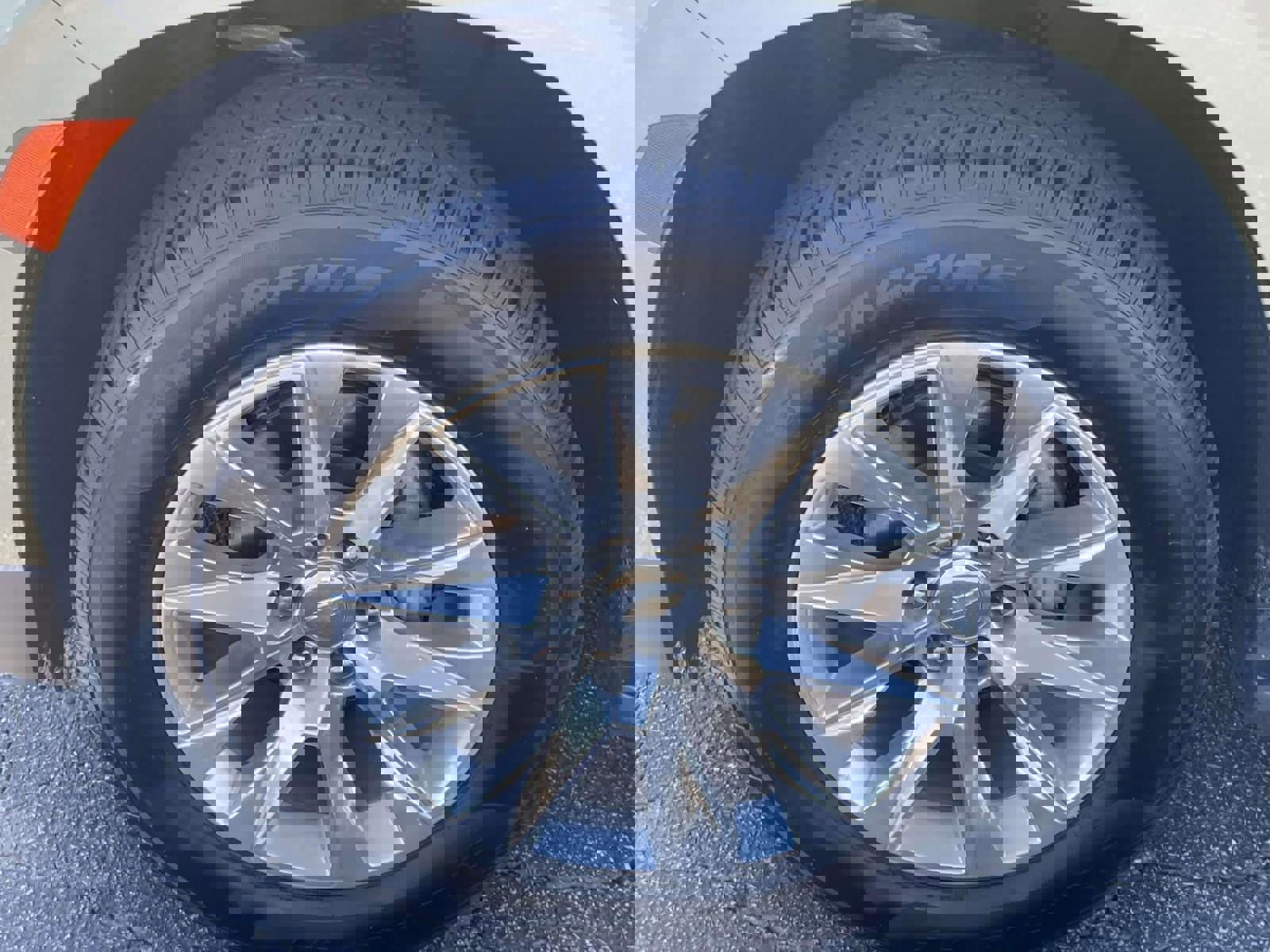 Used 2024 Chevrolet Tahoe Premier image 9