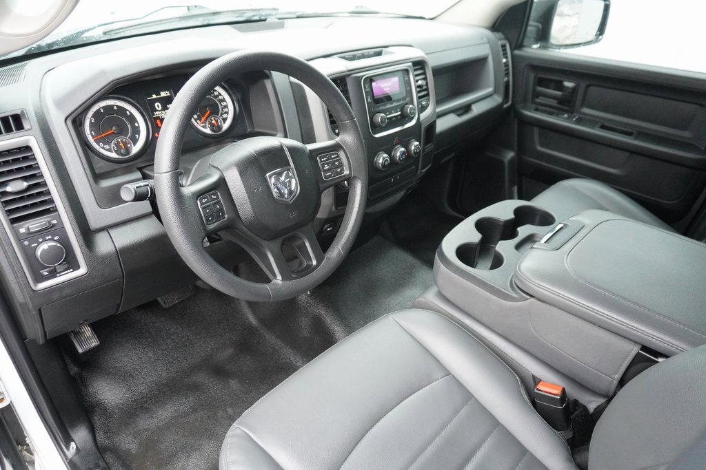 Used 2019 RAM 1500 Tradesman w/ Chrome Appearance Group image 12