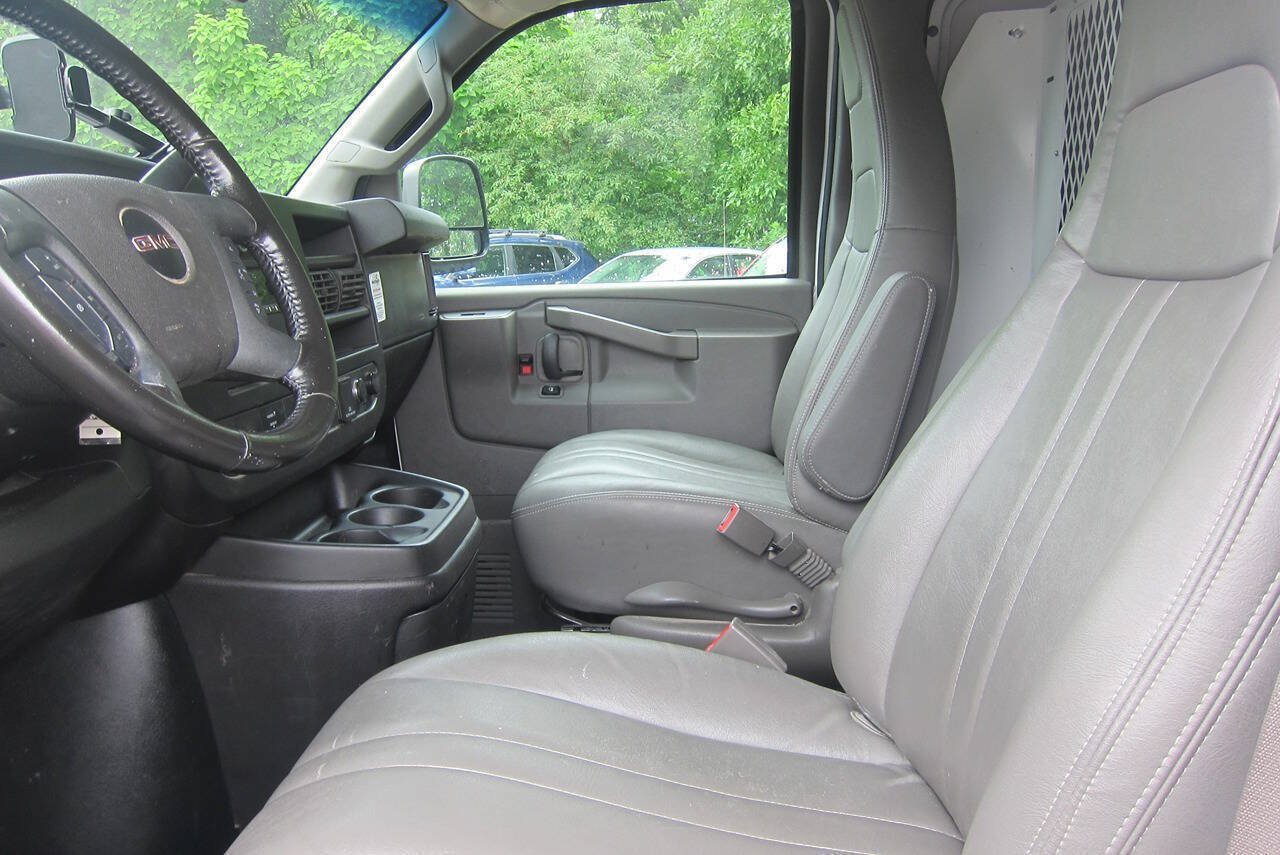 Used 2021 GMC Savana 2500 w/ Driver Convenience Package RWD image 7