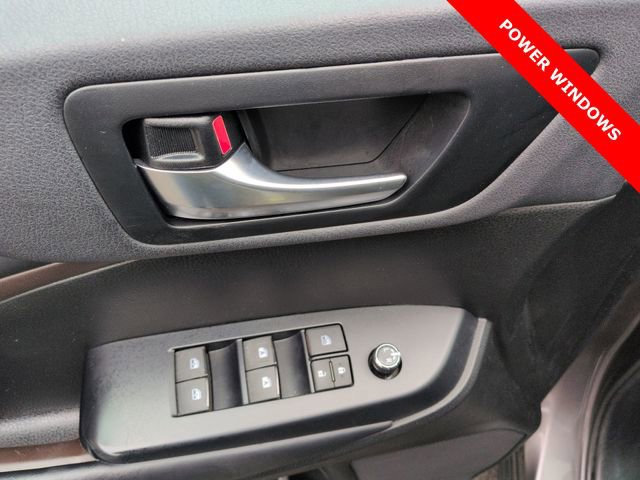 Used 2019 Toyota Highlander XLE image 23