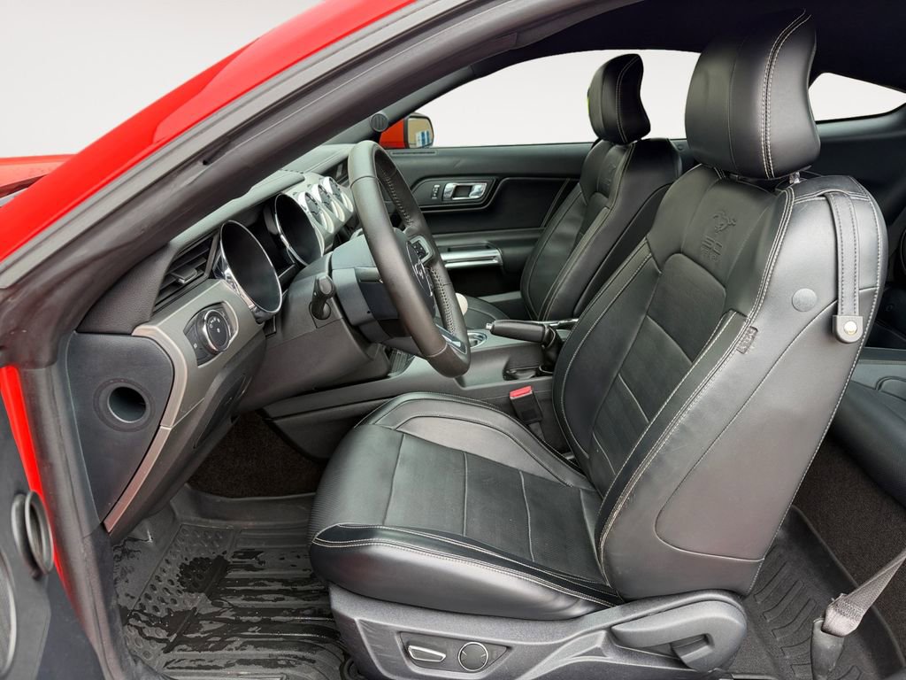 Used 2015 Ford Mustang GT Premium w/ Equipment Group 401A RWD image 14