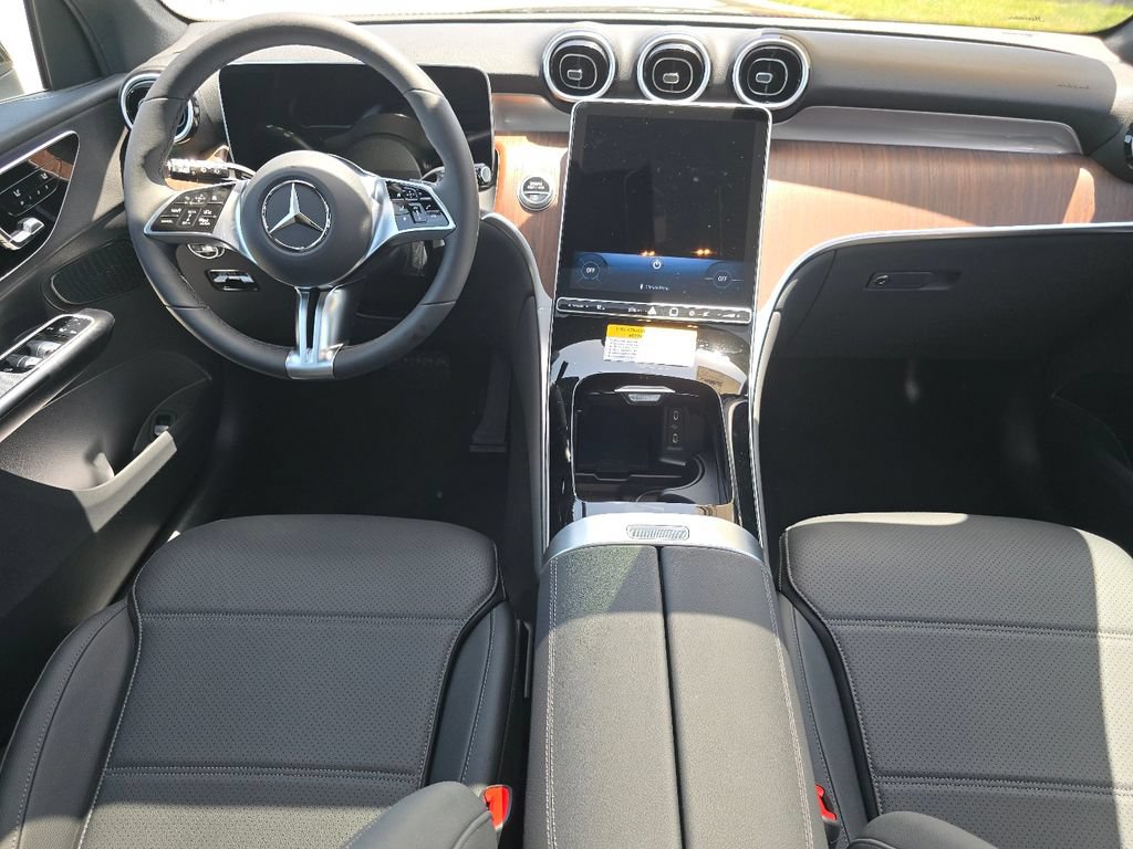 New 2026 Mercedes-Benz GLC 300 4MATIC image 23