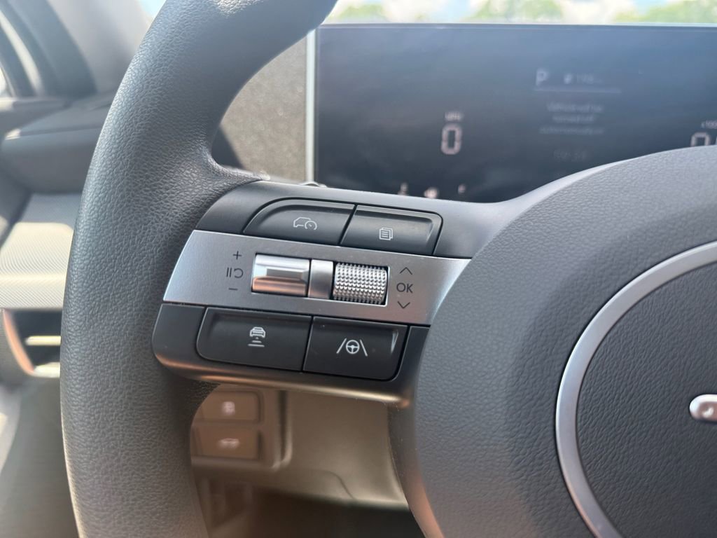 Used 2025 Hyundai Sonata SEL FWD image 21