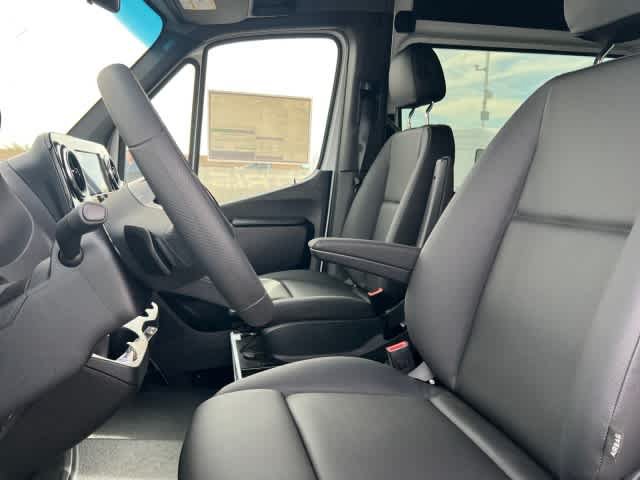New 2026 Mercedes-Benz Sprinter 2500 image 4