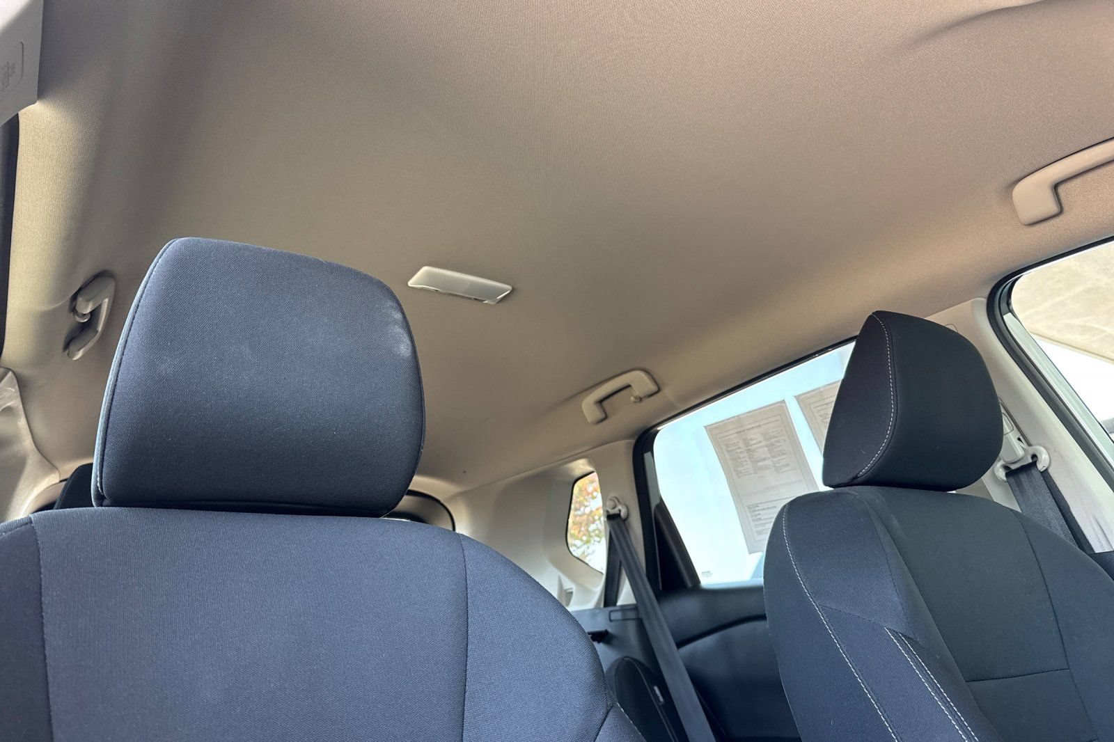Used 2024 Nissan Rogue S FWD image 21
