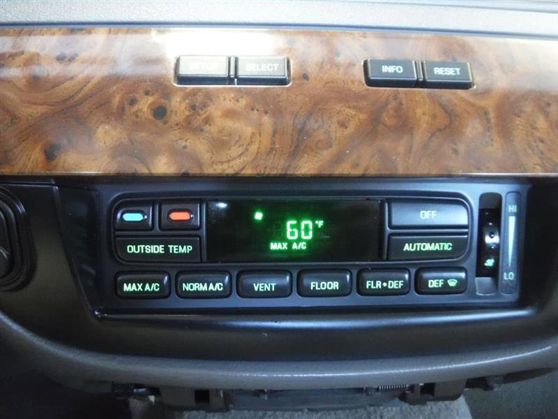 Used 2007 Mercury Grand Marquis LS image 36